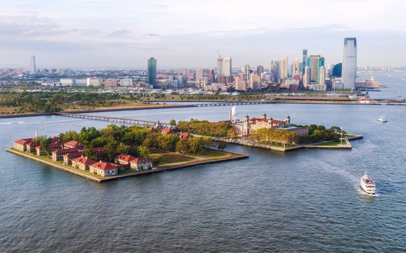 Jersey City will surprise you. Here's how to spend a weekend exploring one of the most diverse cities in the country. 